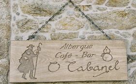 O Cabanel Albergue-Bar